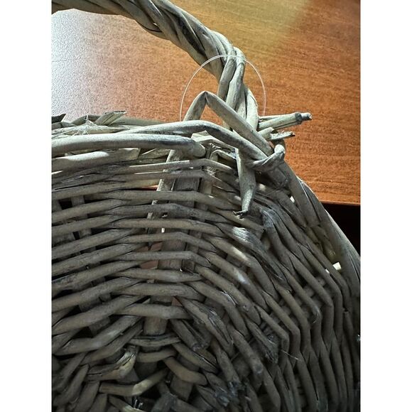 Rustic Round Woven Wicker Wall Basket Set of 2 - Picture 4 of 4